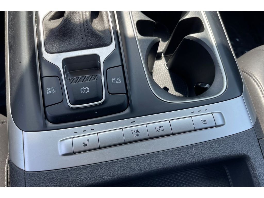 Used 2022 DEEP CHROMA BLUE Kia LXS image 31