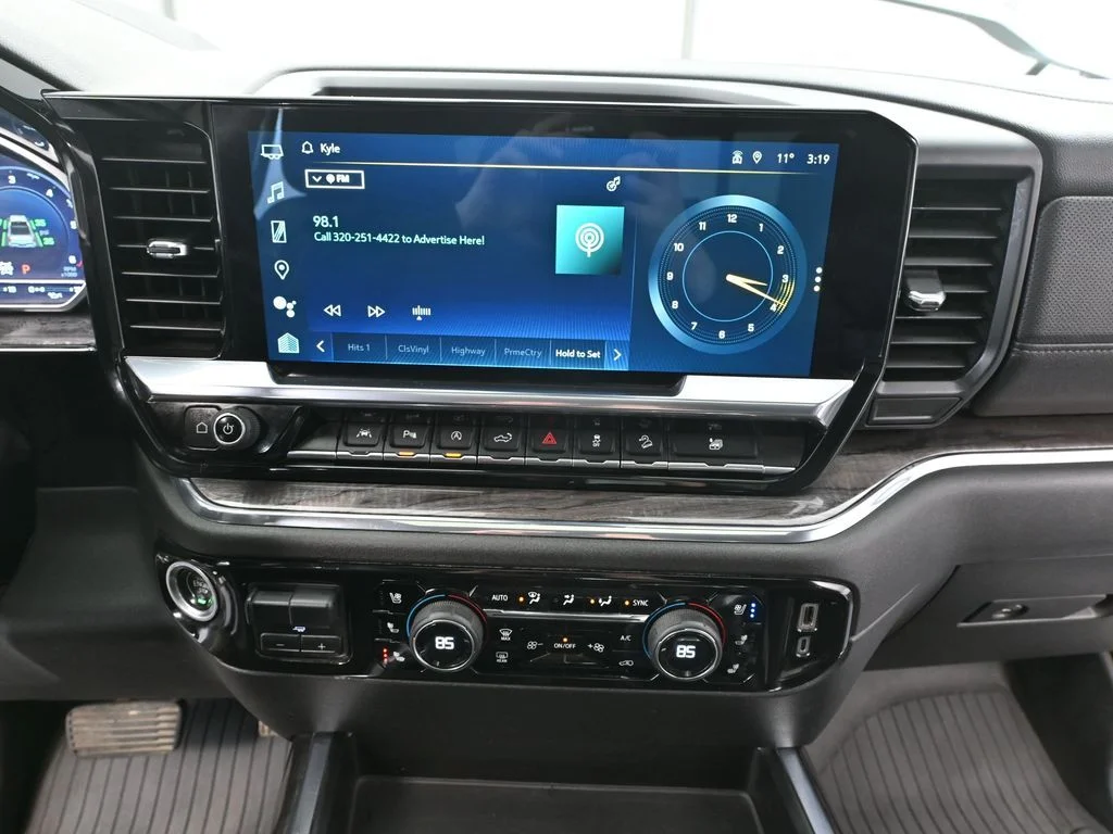 2023 Chevrolet Silverado 1500 LTZ - Photo 40