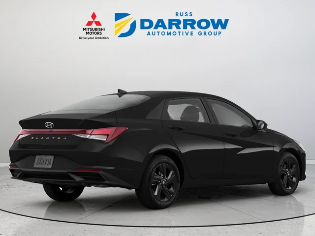 Used 2021 Black Hyundai SEL image 3