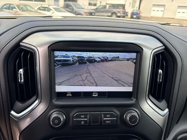 Used 2021 Iridescent Pearl Tricoat Chevrolet LT Trail Boss image 30