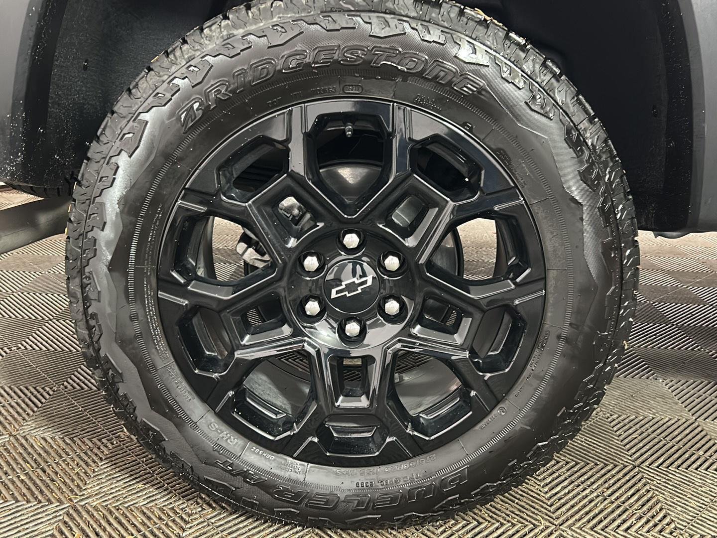 Used 2026 Sterling Gray Metallic Chevrolet 4WD Trail Boss image 2