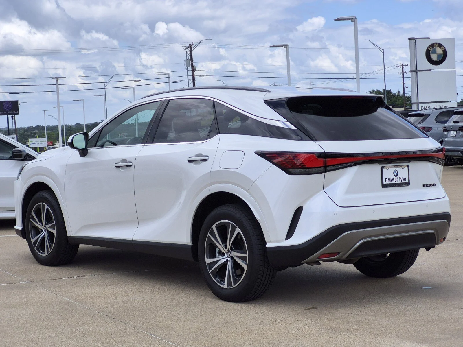 Used 2025 White Pearl Lexus RX 350 Premium image 6