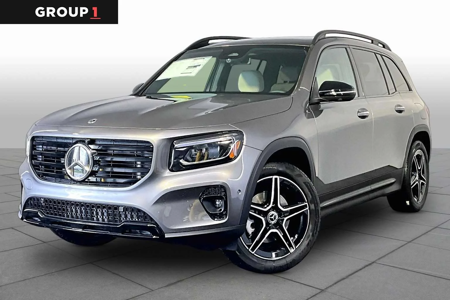 2026 Mercedes-Benz GLB GLB 250 4MATIC's photo