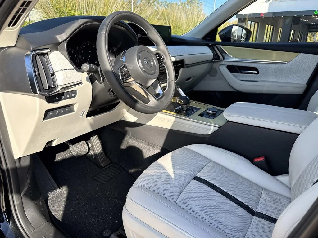 2026 Mazda CX-90 Premium Plus Package - Photo 9