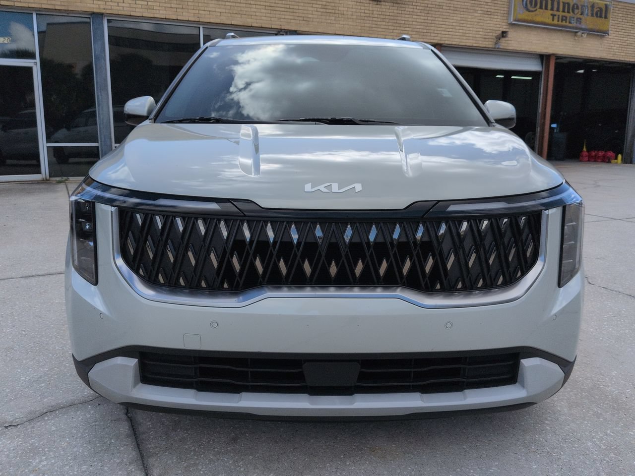 Certified Used 2026 Ivory Silver Kia EX image 9