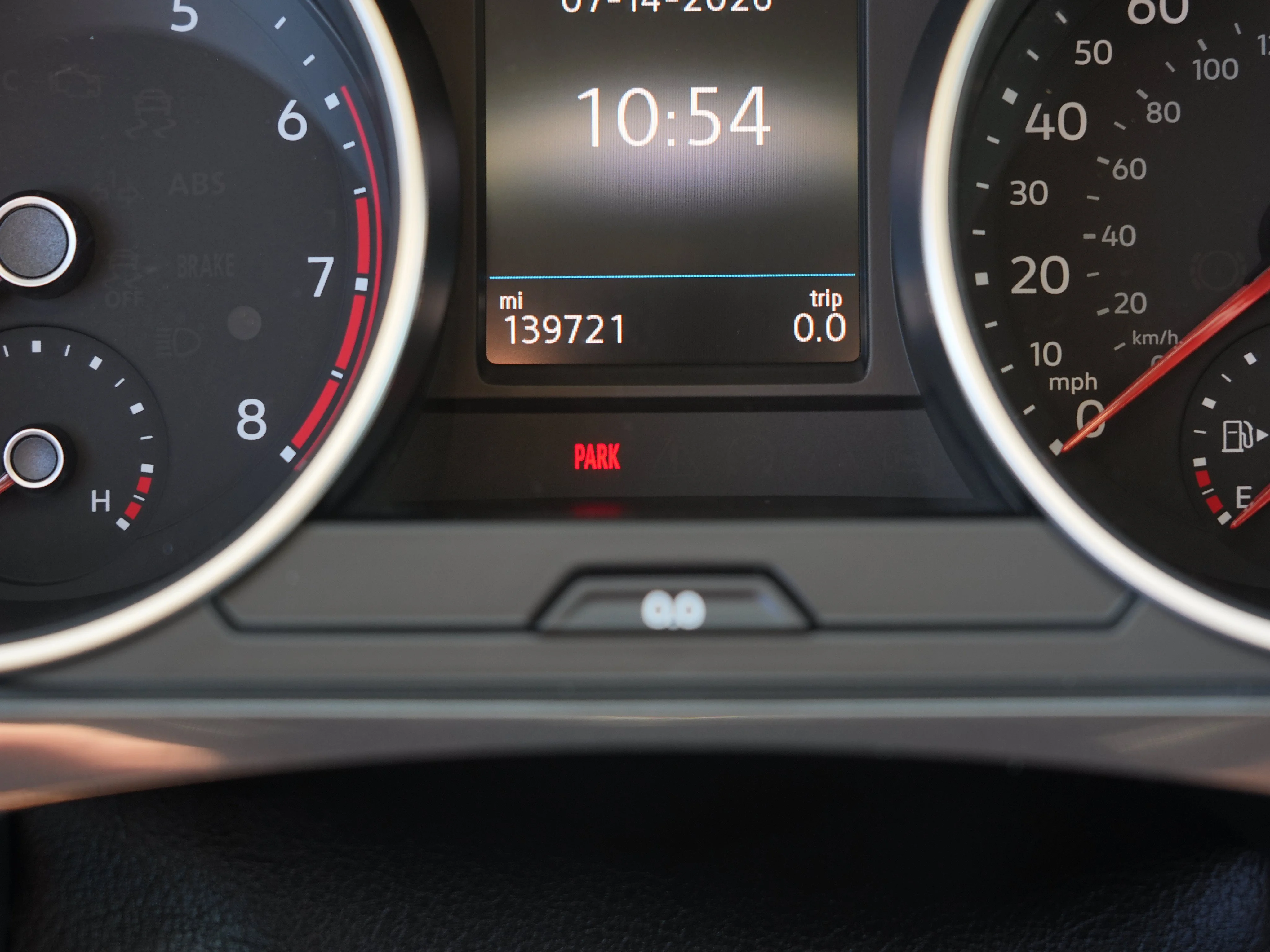Used 2018 Cardinal Red Metallic Volkswagen S image 28