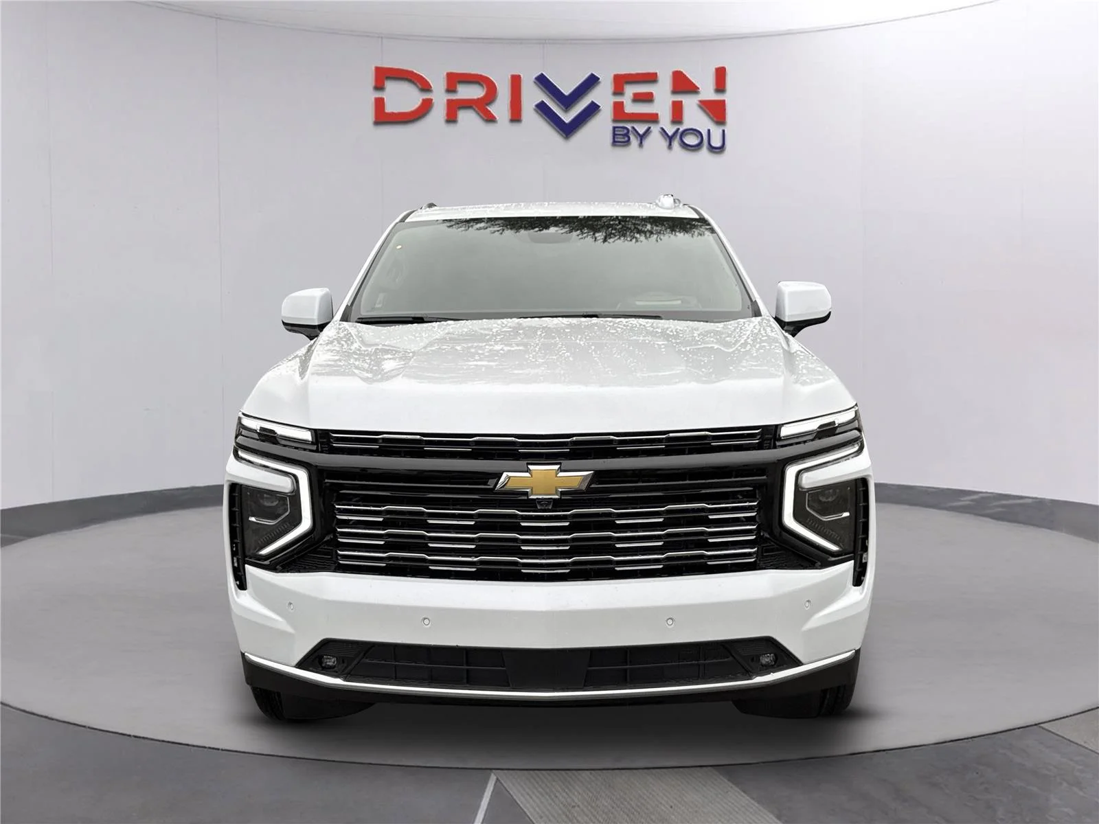 New 2026 Polar White Tricoat Chevrolet High Country image 9