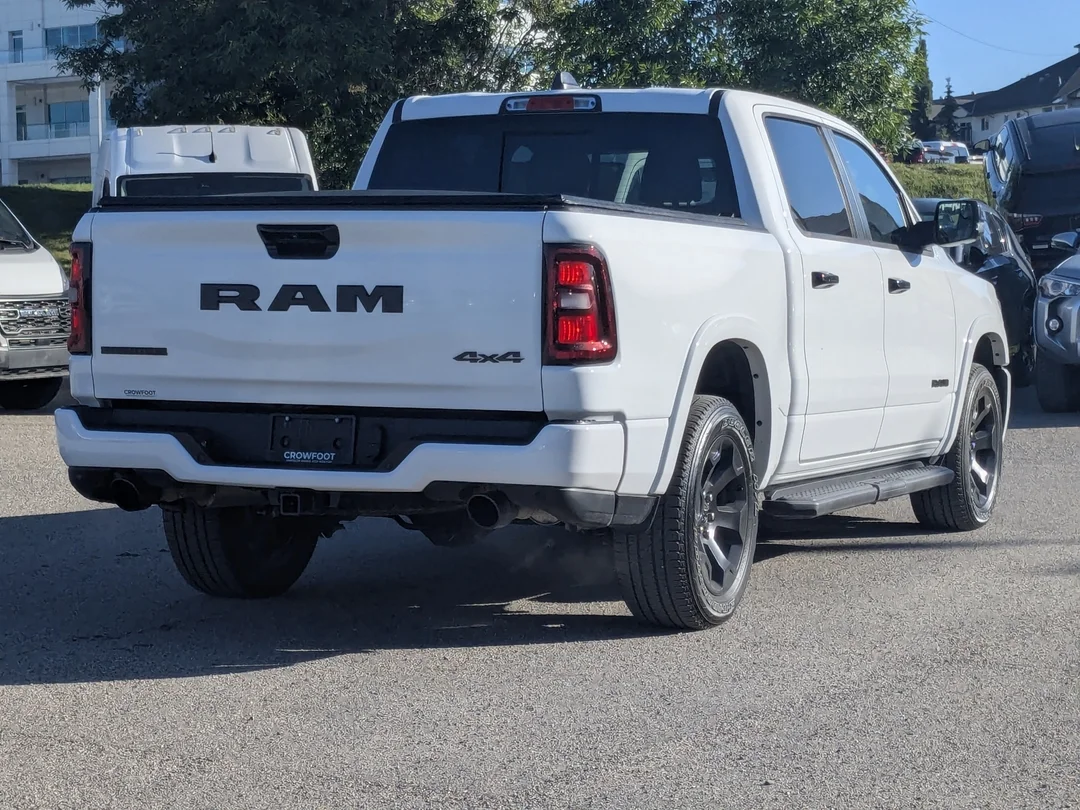 Used 2025 White RAM Big Horn Night Crew - - 4x4 - Night Edition - Big Horn Level II - Tonneau Cover & More! image 8