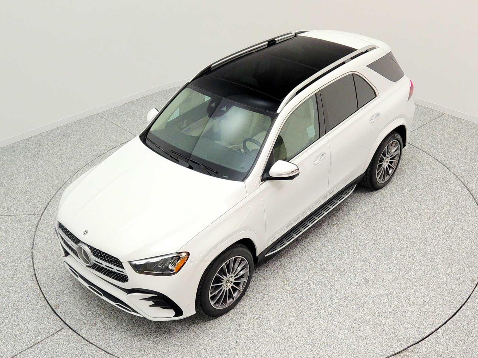 New 2026 MANUFAKTUR Moonlight White Metallic Mercedes-Benz GLE 450 4MATIC® SUV image 16