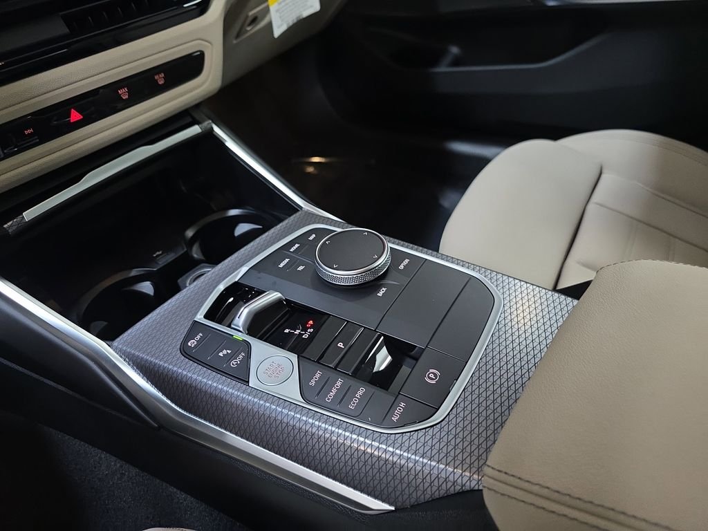 New 2026 Black Sapphire Metallic BMW 330i image 19