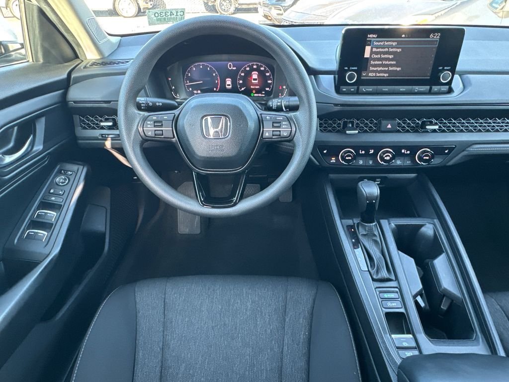 Used 2024 White Honda EX image 18