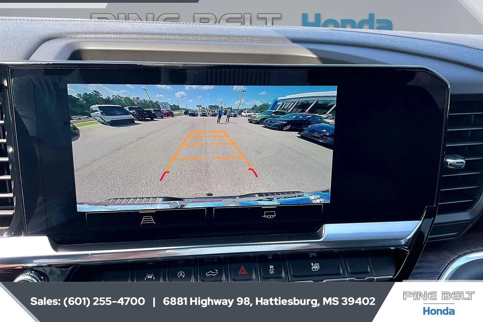 Used 2025 Sterling Metallic GMC SLT image 15