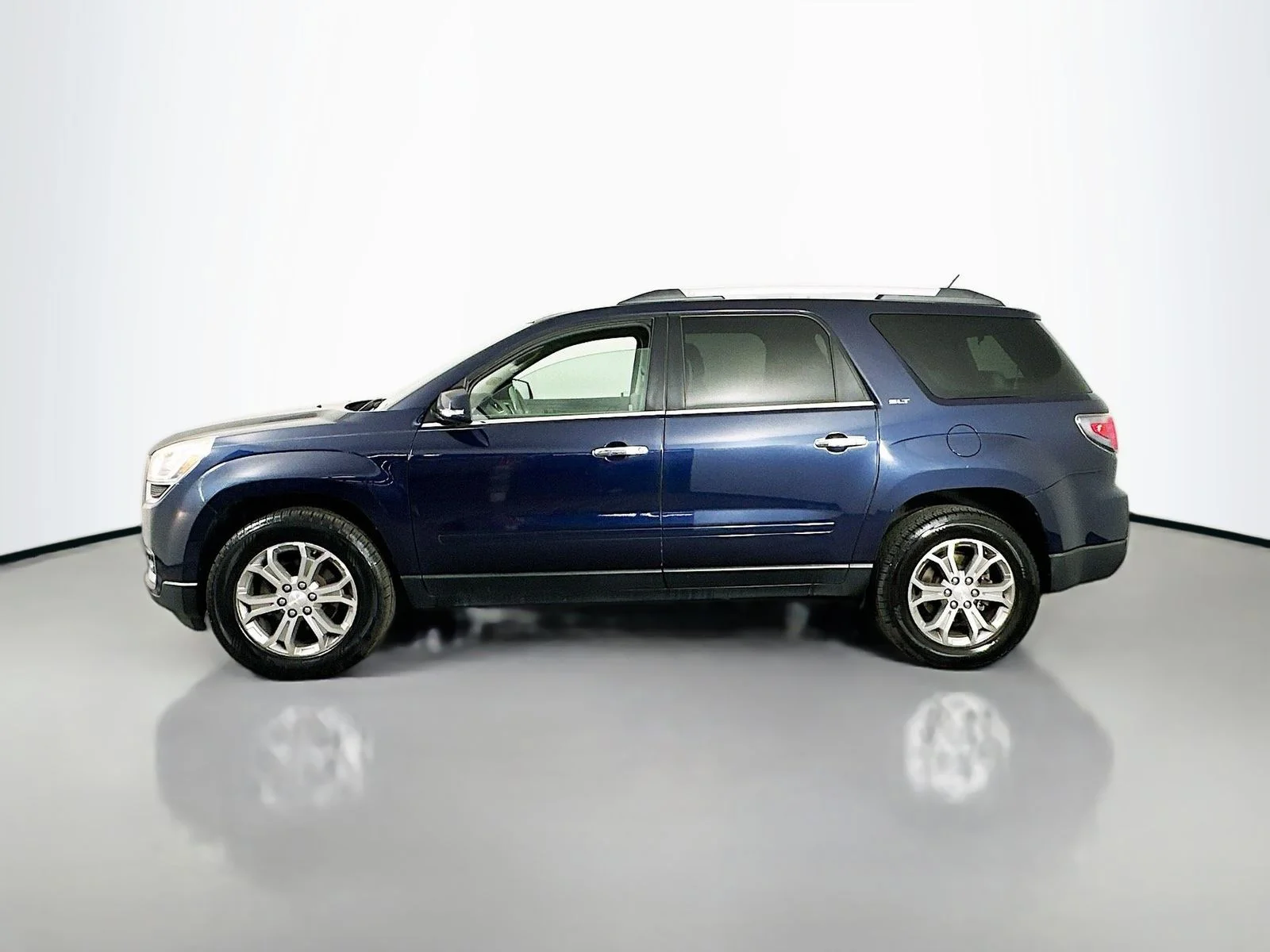 Used 2015 Dark Sapphire Blue Metallic GMC SLT-1 image 4
