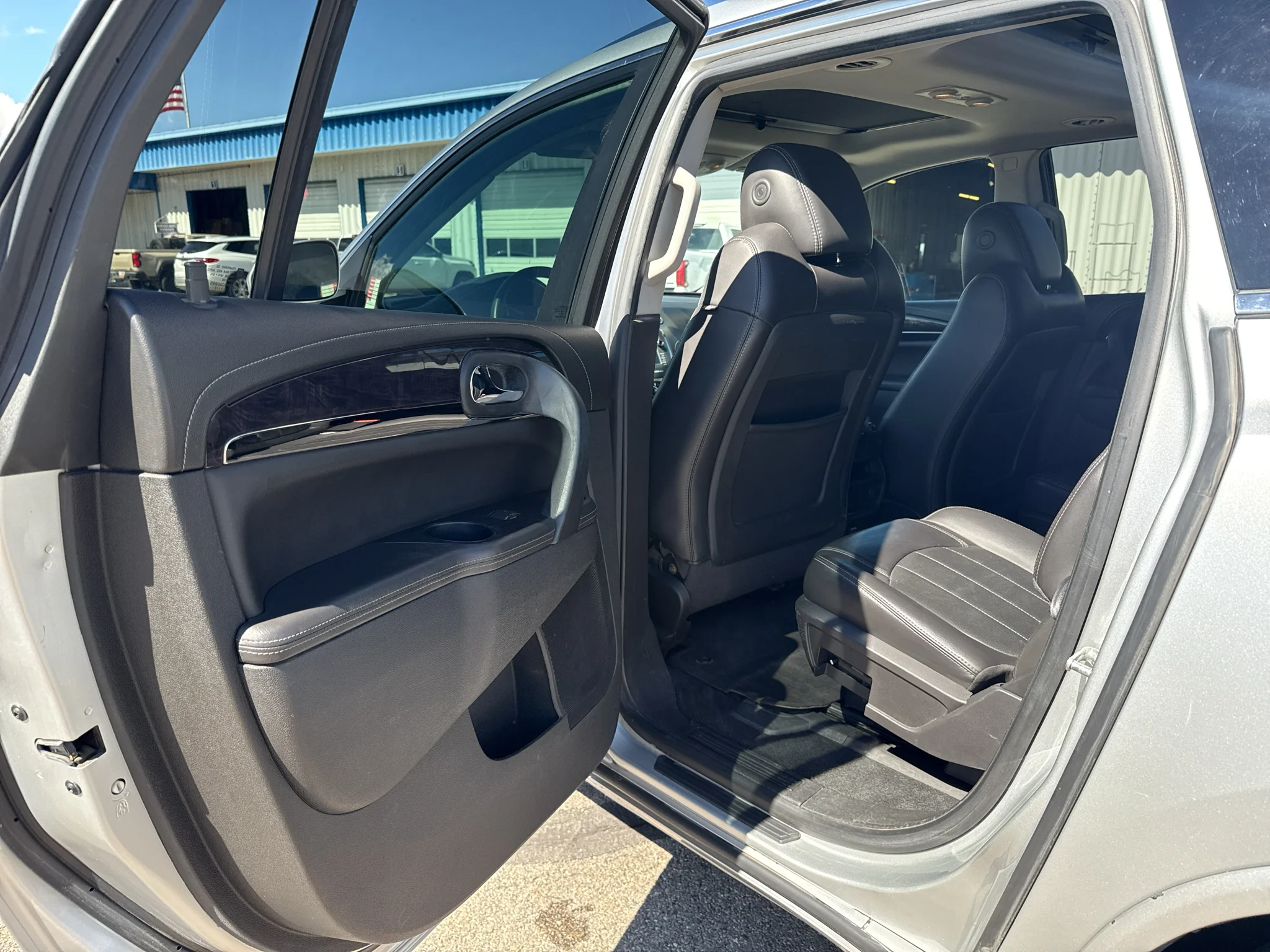 Used 2016 QUICKSILVER METALLIC Buick Leather image 12