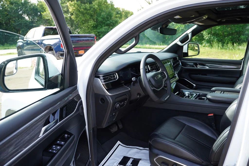 Certified Used 2022 White Jeep Series III image 15