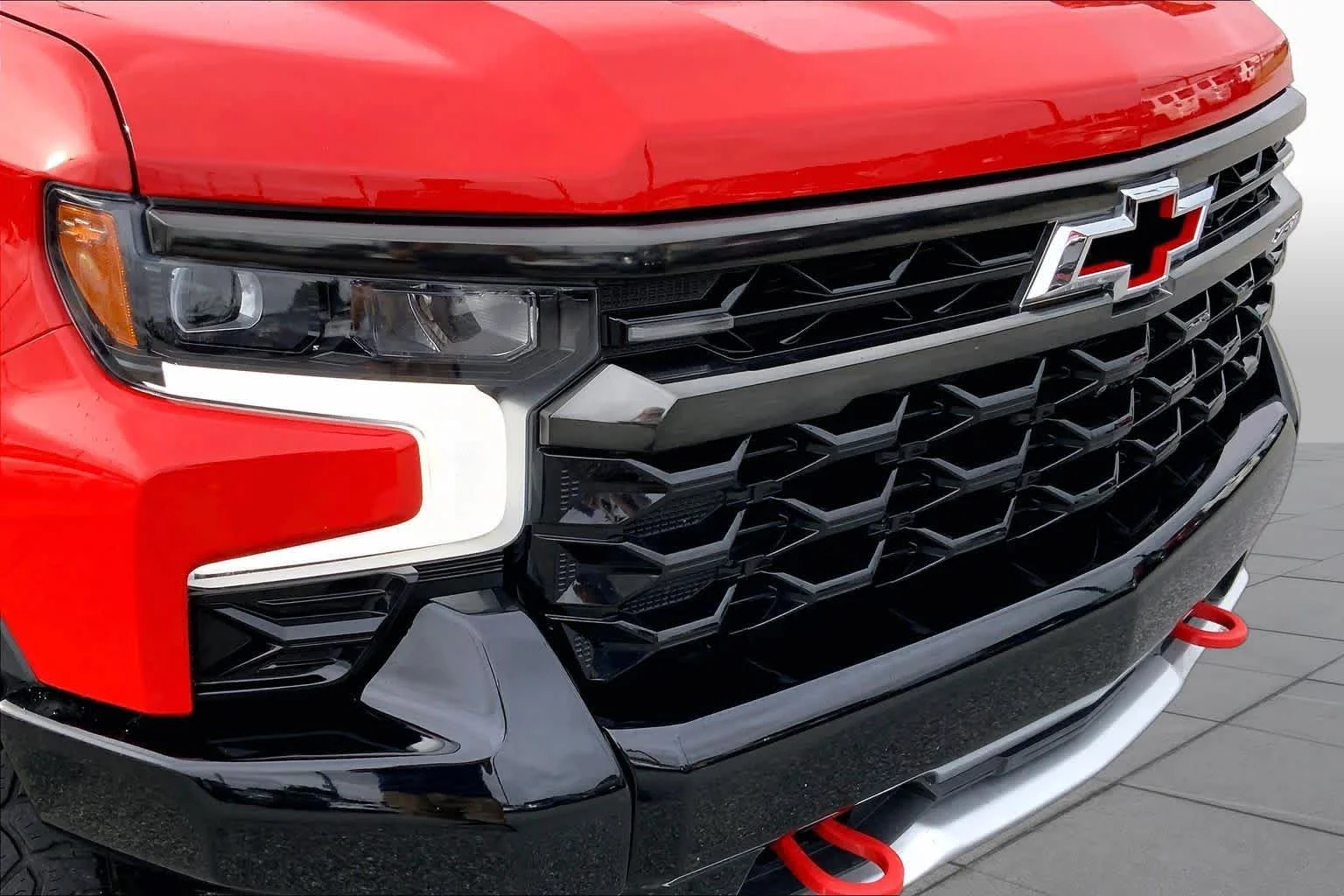 Used 2023 Red Hot Chevrolet ZR2 image 28
