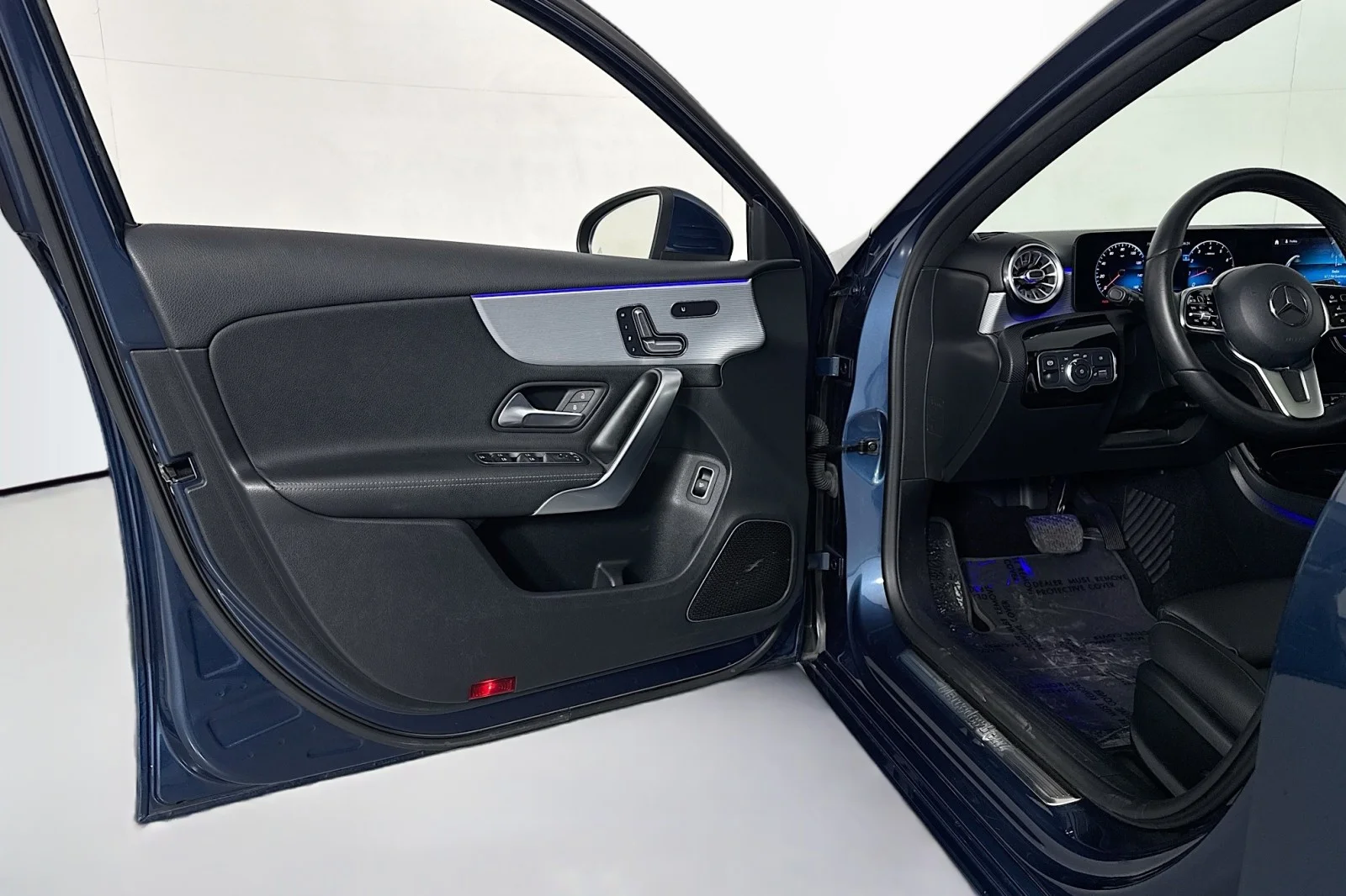 Used 2021 Denim Blue Metallic Mercedes-Benz A 220 image 21