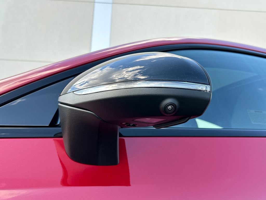 New 2027 MANUFAKTUR Patagonia Red Metallic Mercedes-Benz AMG® CLE 53 4MATIC+ Coupe image 67