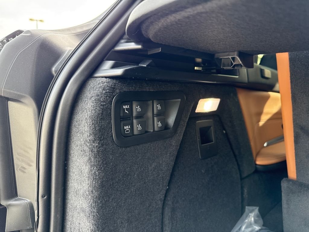 New 2026 Black BMW xDrive40i image 26