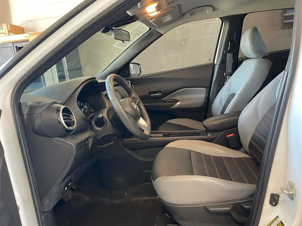 Used 2024 White Nissan SR image 10