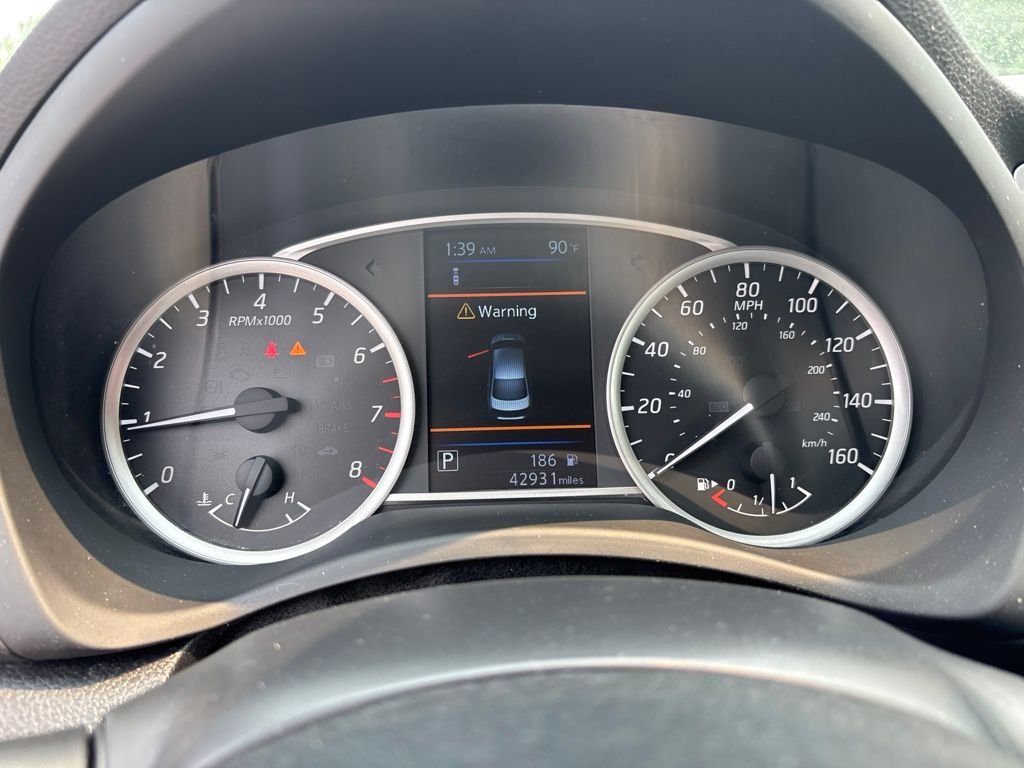 Used 2019 Gray Nissan SV image 24