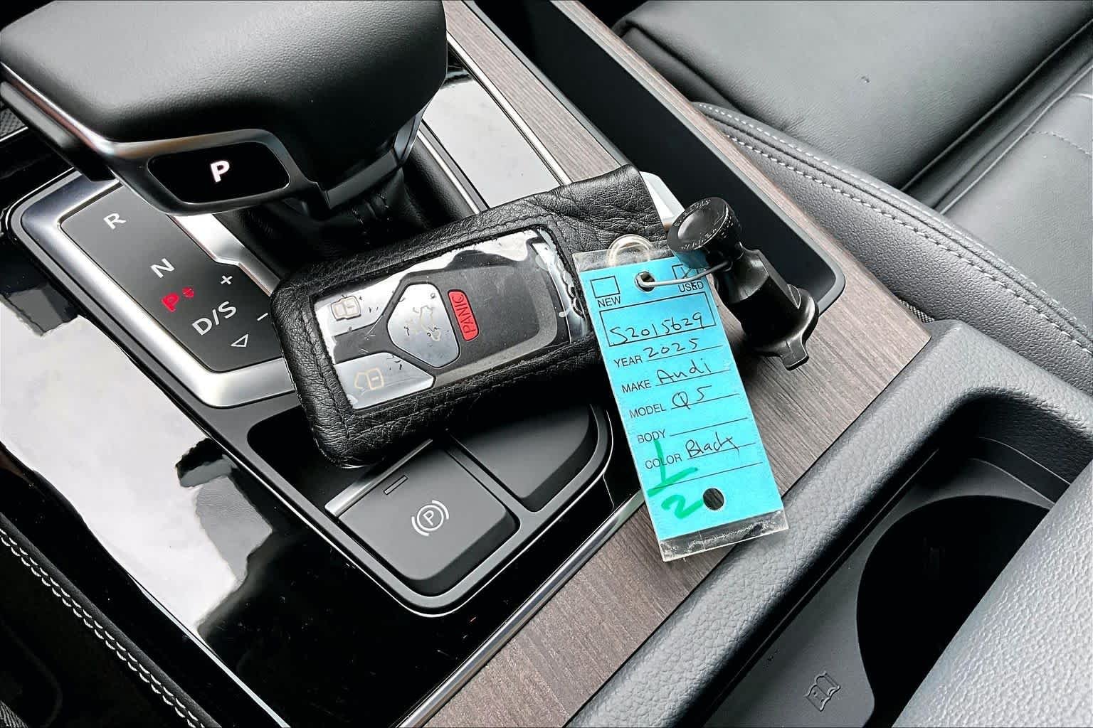 Used 2025 Mythos Black Metallic Audi S line Premium Plus image 15
