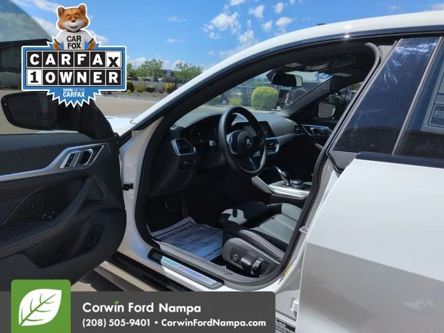 Used 2023 Alpine White BMW  image 9