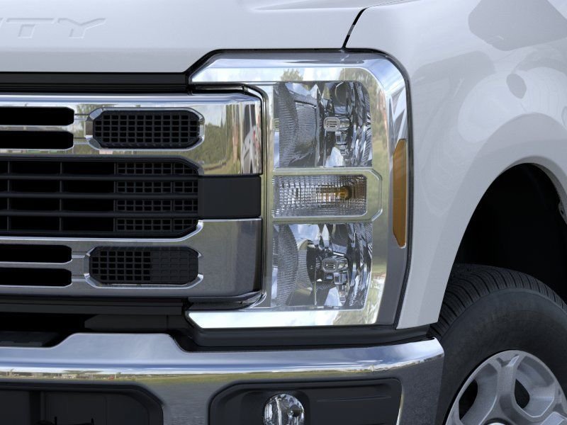 New 2026 White Ford XLT image 18