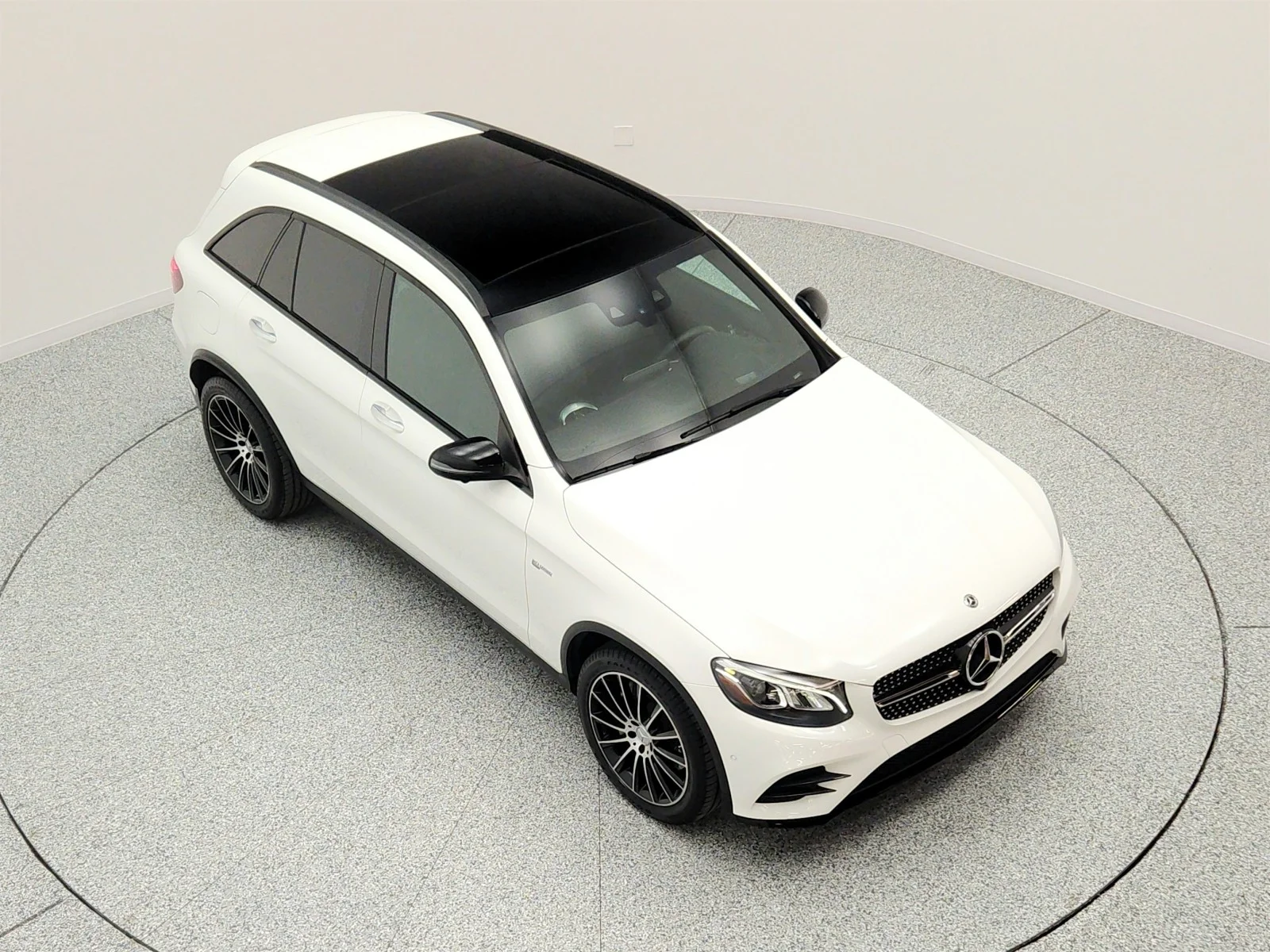 Used 2018 Polar White Mercedes-Benz AMG® GLC 43 4MATIC SUV image 24