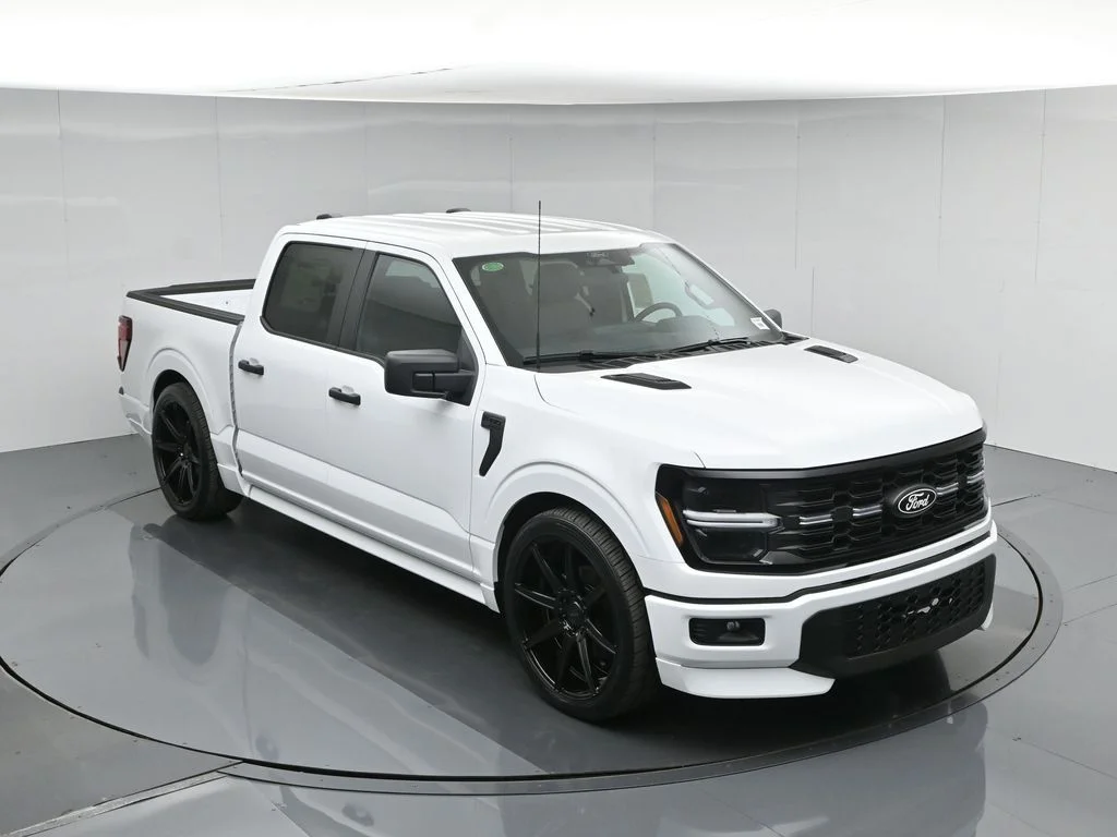 New 2026 Oxford White Ford STX image 36