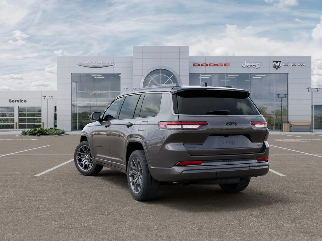 New 2026 Baltic Gray Metallic Clear-Coat Exterior Paint Jeep Summit image 3