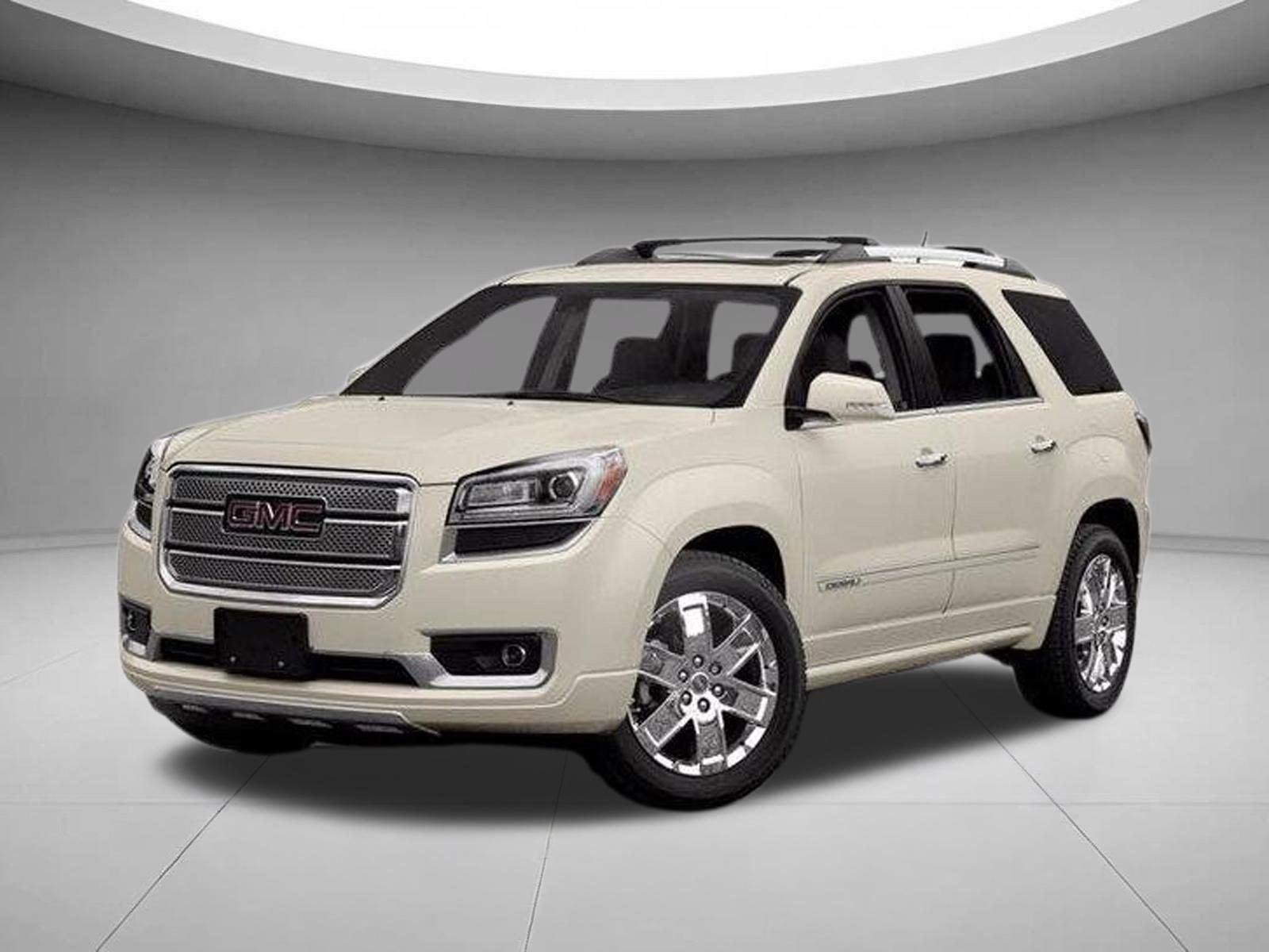 Used 2013  GMC DNLI image 1