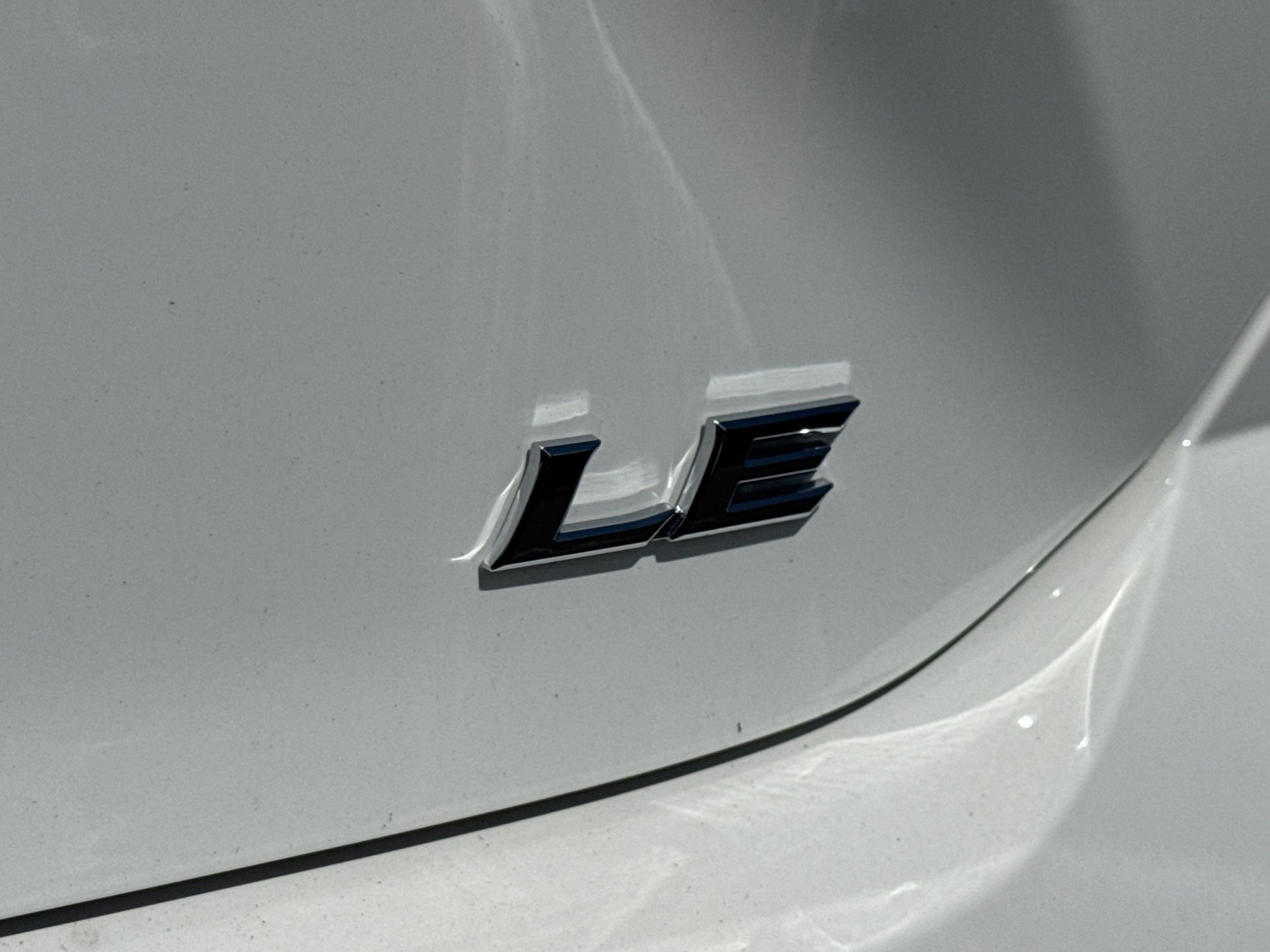 New 2026 Ice Cap Toyota  LE image 11