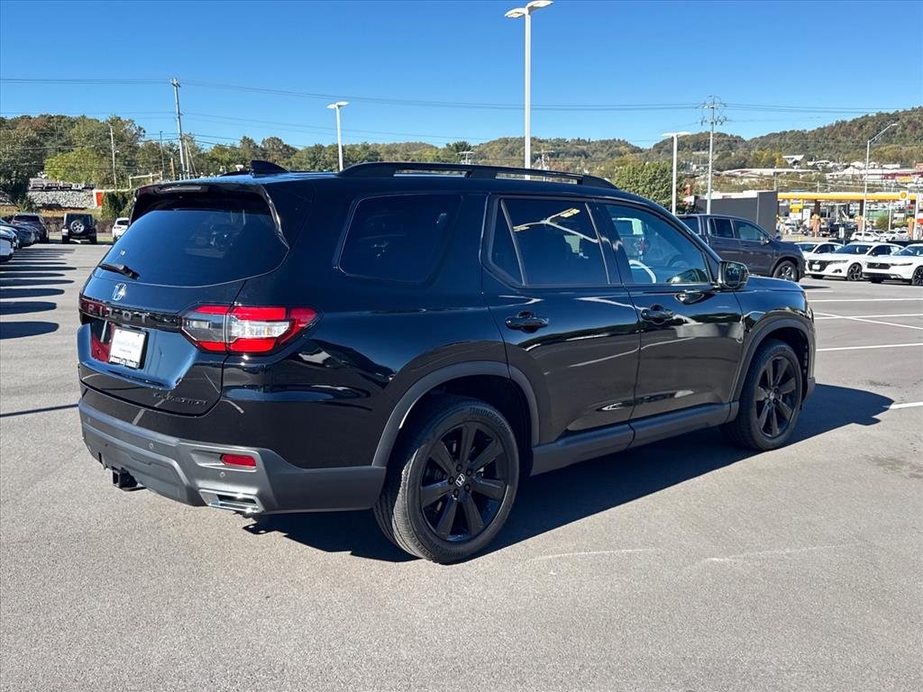 Used 2025 Crystal Black Pearl Honda Black Edition image 7