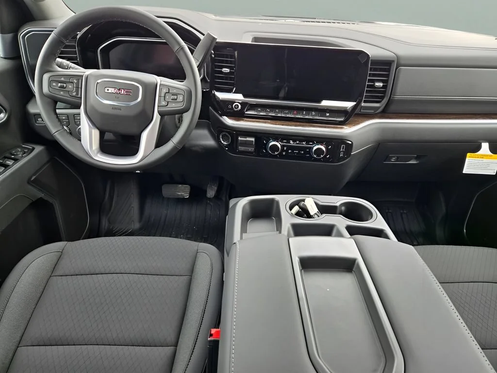 2026 GMC Sierra 1500 SLE - Photo 16