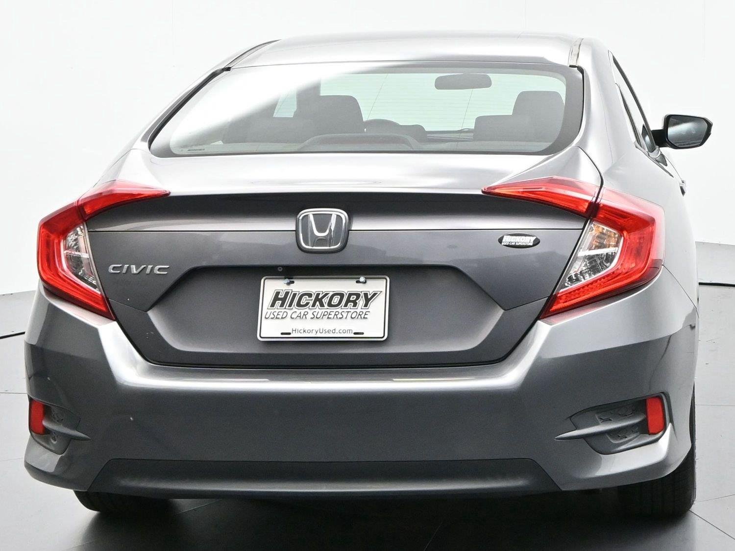 Used 2018 Modern Steel Metallic Honda LX image 6