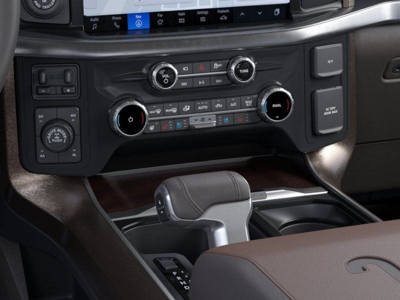 New 2026 Star White Metallic Tri-Coat Ford King Ranch® image 16