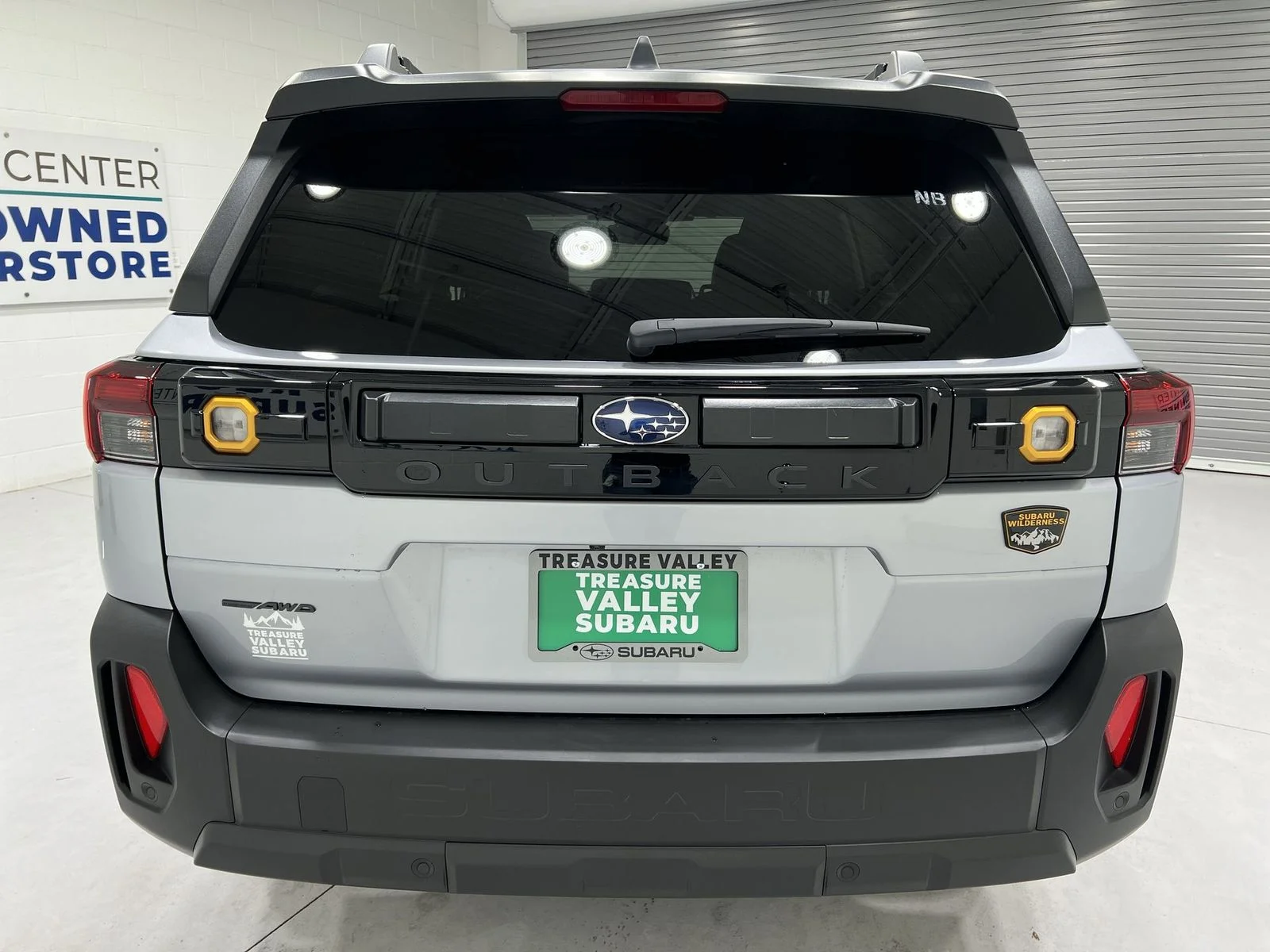 New 2026 ICE SILVER METALLIC Subaru Wilderness image 7