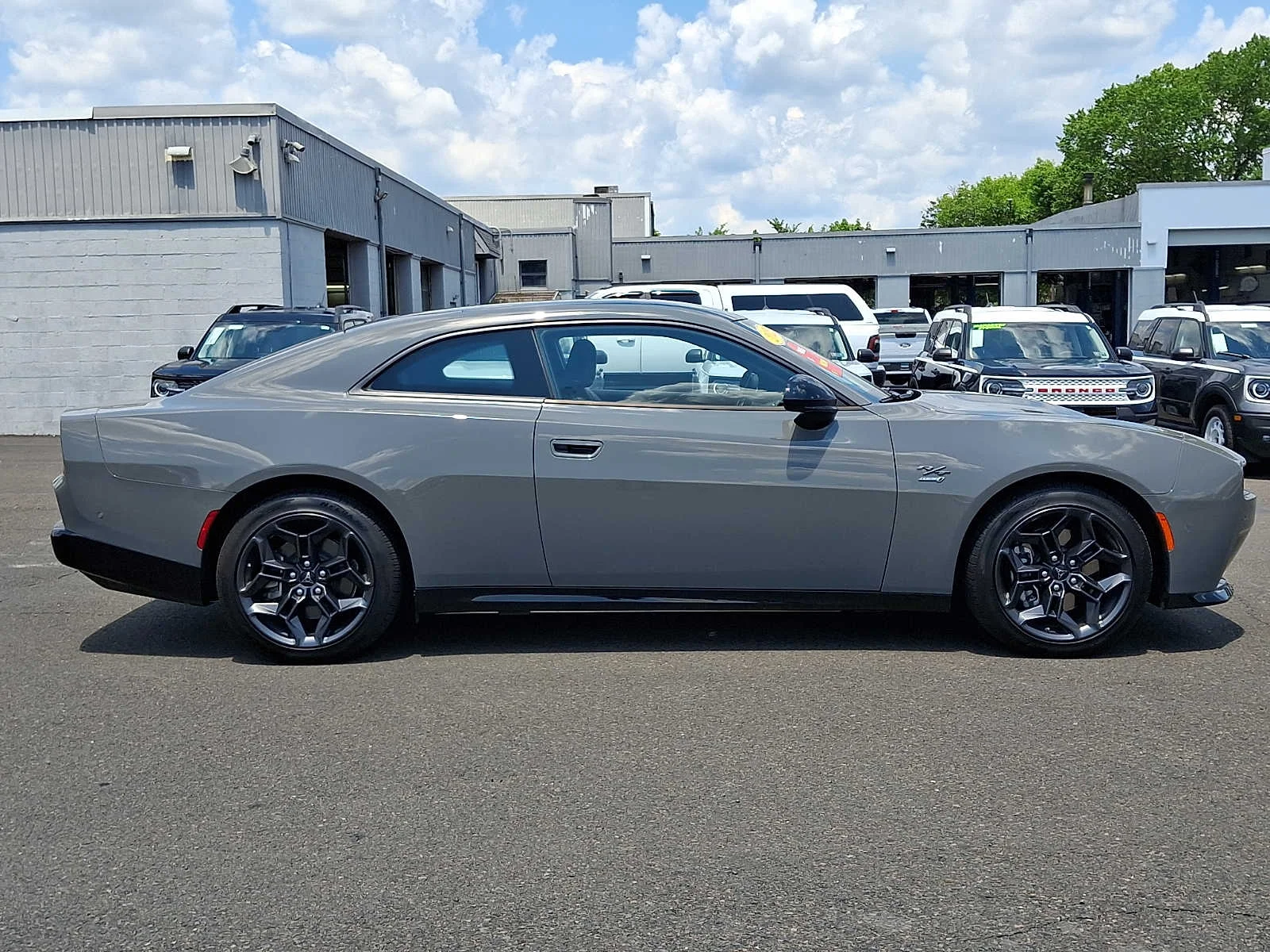 Used 2025 Destroyer Gray Dodge R/T image 7