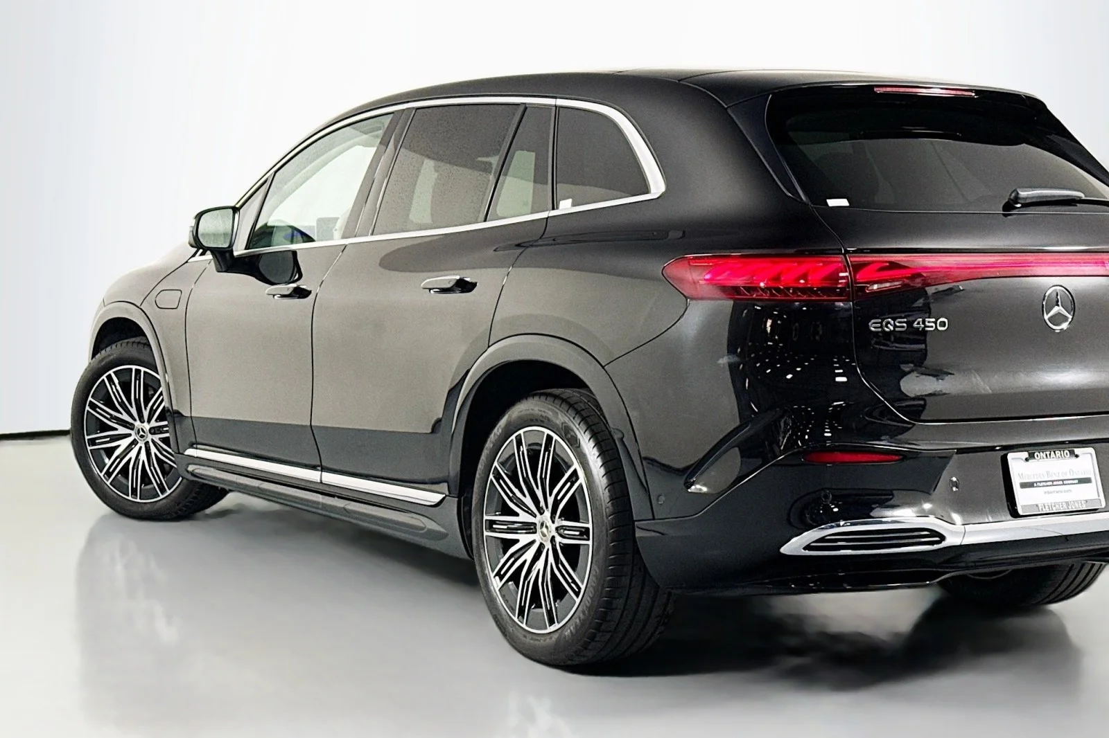 Certified Used 2023 Obsidian Black Metallic Mercedes-Benz 450 image 14