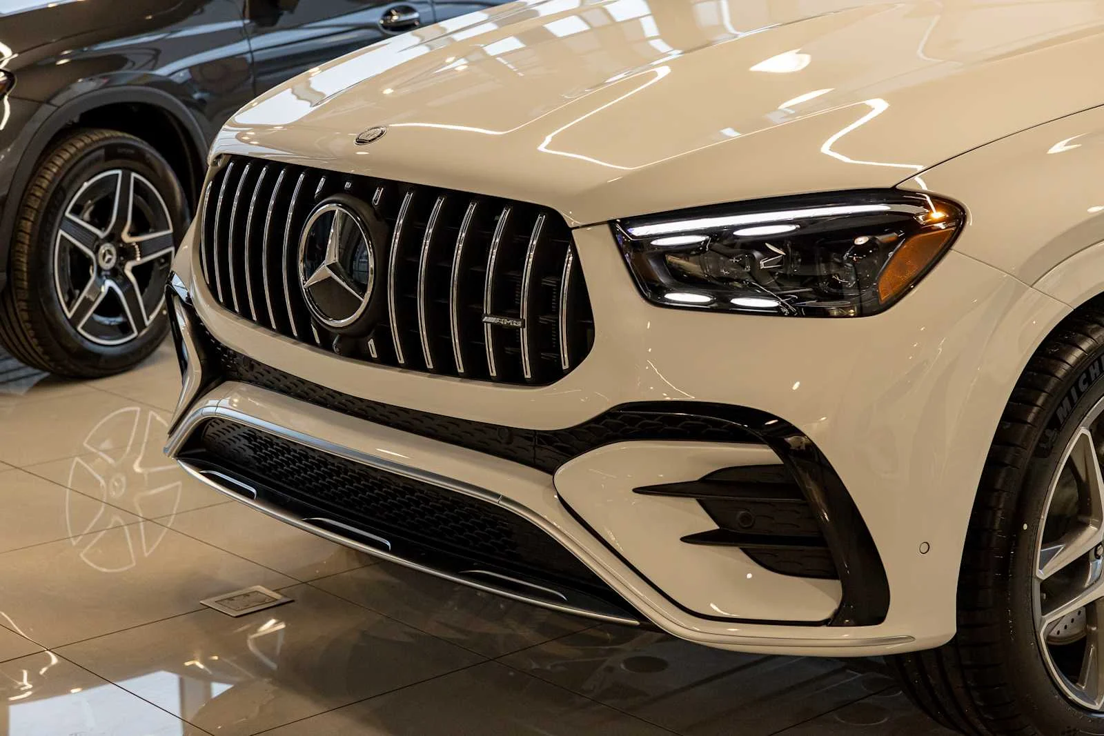 New 2026 Polar White Mercedes-Benz AMG® GLE 53 4MATIC+ SUV image 37