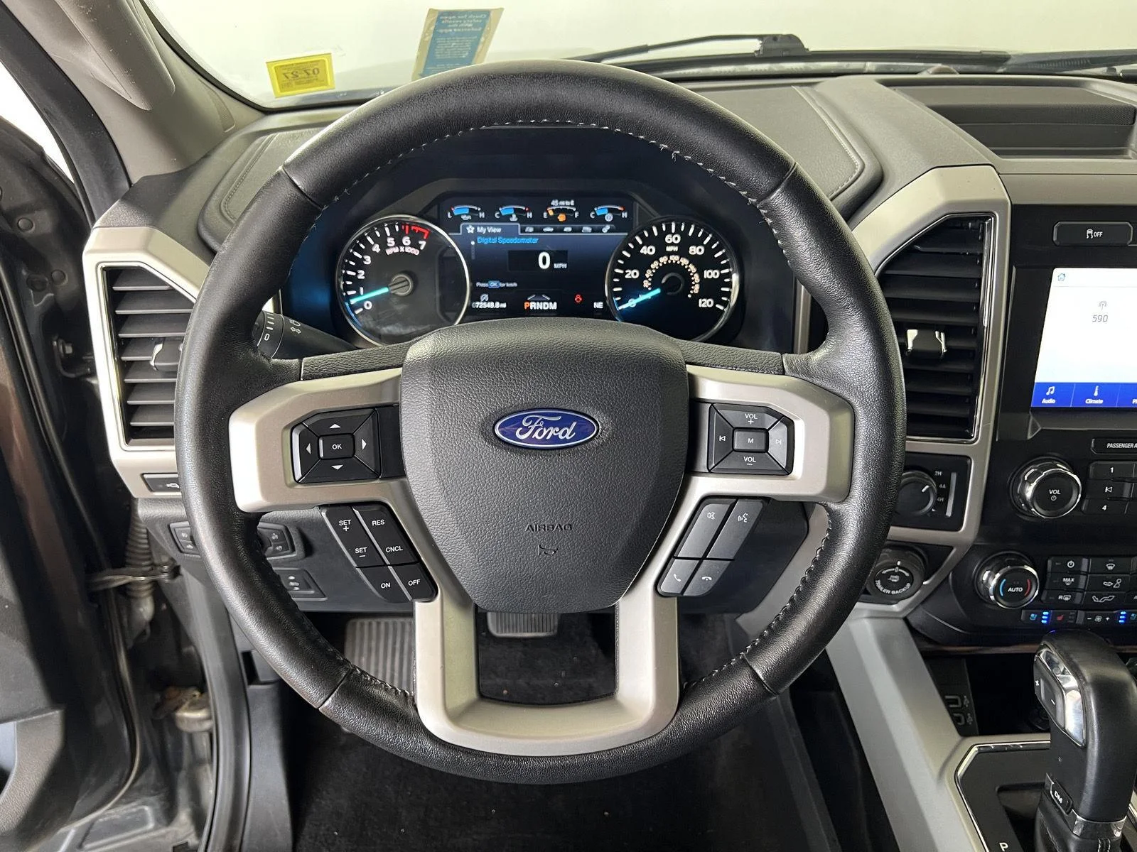 Used 2020  Ford XL image 9