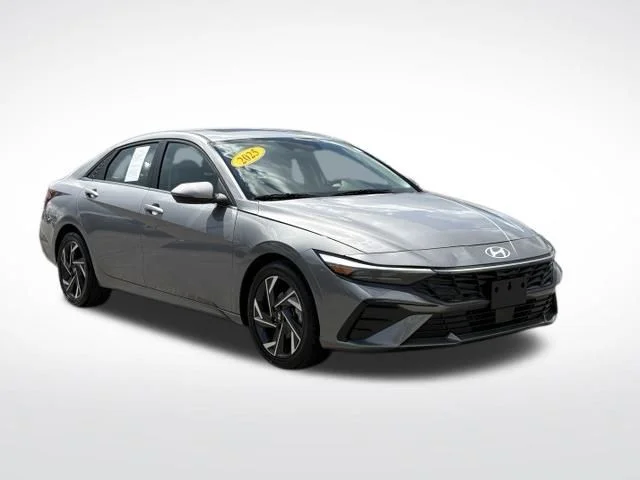 Used 2025 Silver Hyundai Limited image 2