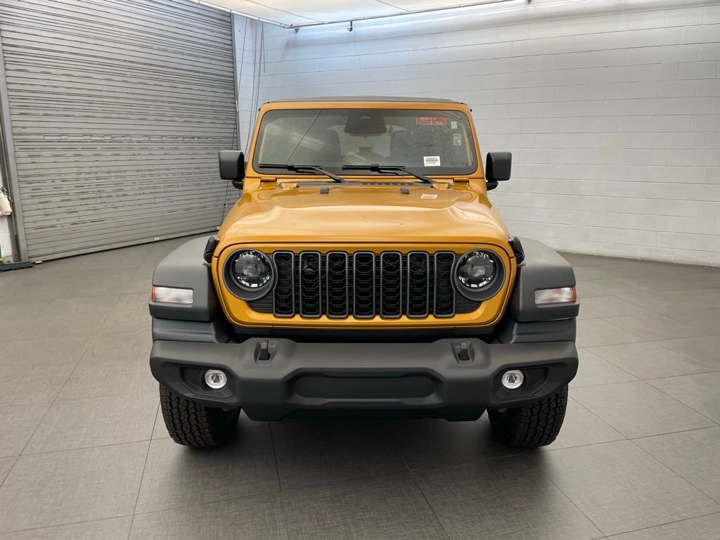 New 2026 Goldilocks Exterior Paint Jeep Sport S image 6