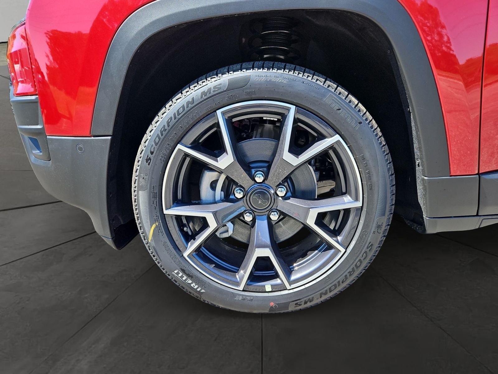 New 2026 Red Hot Pearl-Coat Exterior Paint Jeep Overland image 14