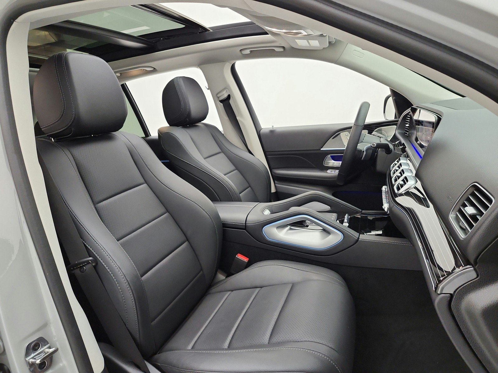 Certified Used 2025 MANUFAKTUR Alpine Grey Mercedes-Benz GLE 450e 4MATIC® SUV image 20