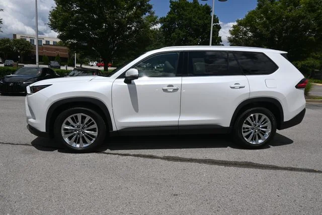 Used 2024 Beige Toyota Platinum image 10