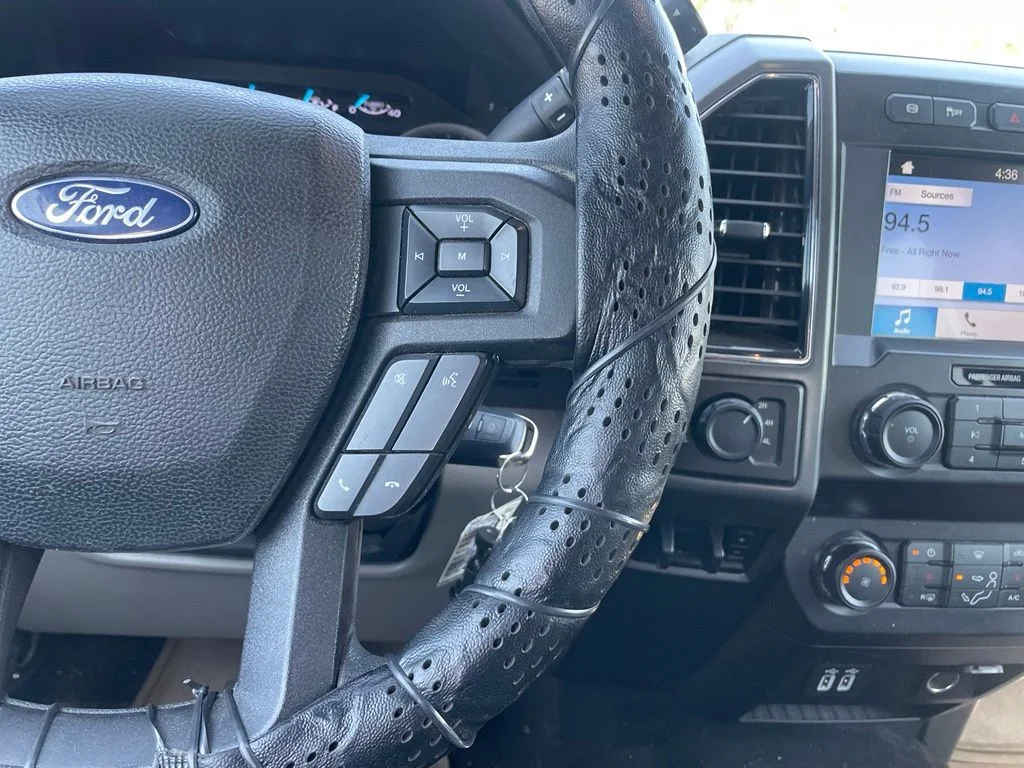 Used 2019 Red Ford XLT image 14