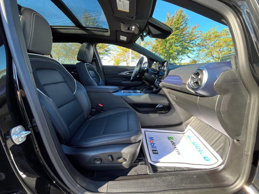 Certified Used 2024 Black Chevrolet 3LT image 14