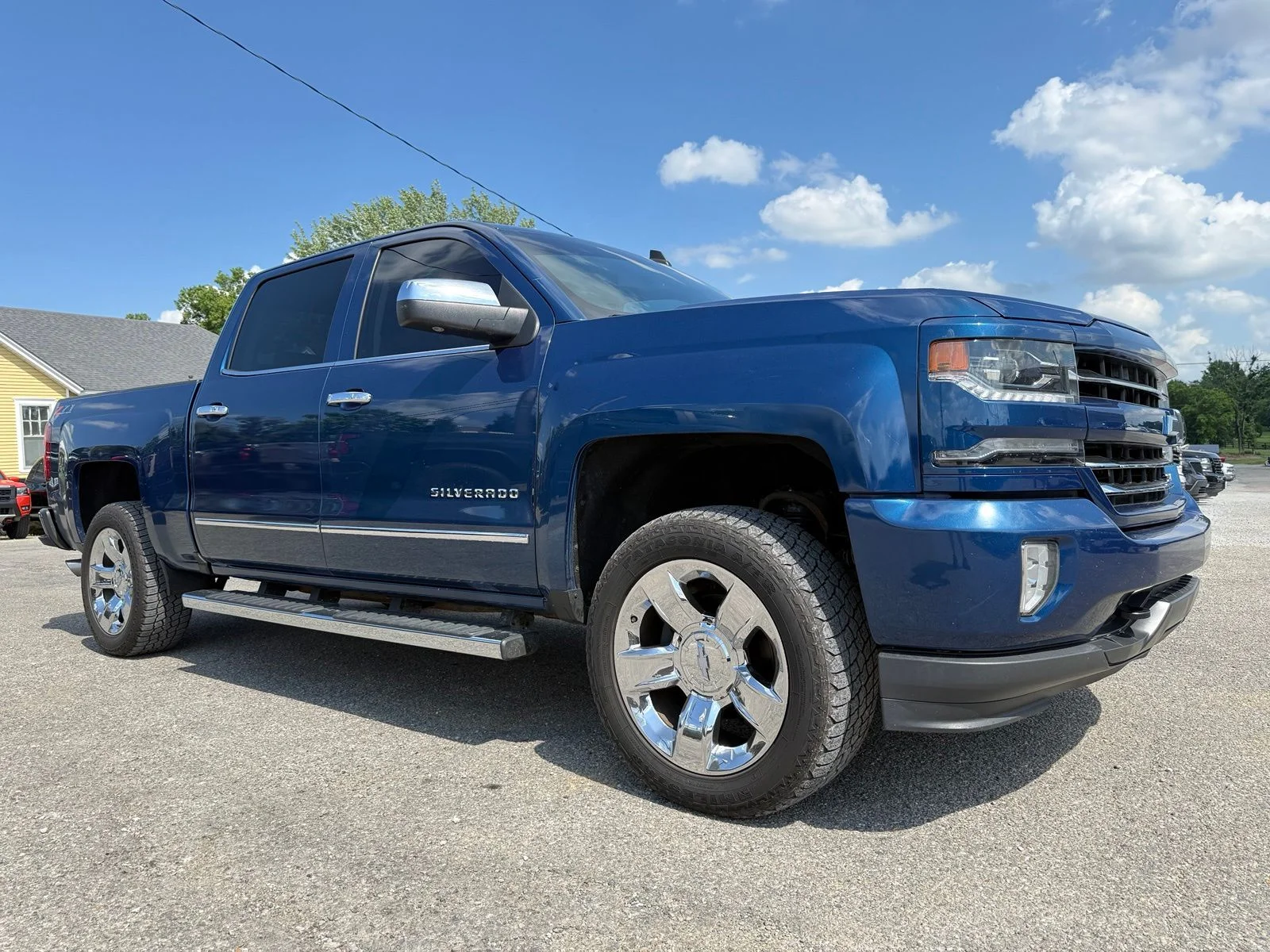 Used 2018 Blue Chevrolet LTZ image 11